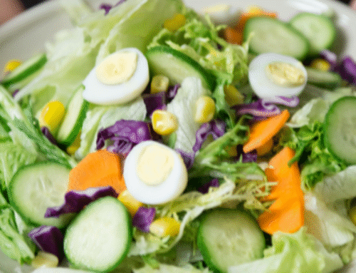 Toitumisnõustaja selgitab: neli põhjust, miks salat pole alati parim valik, kui soovid kaalust alla võtta